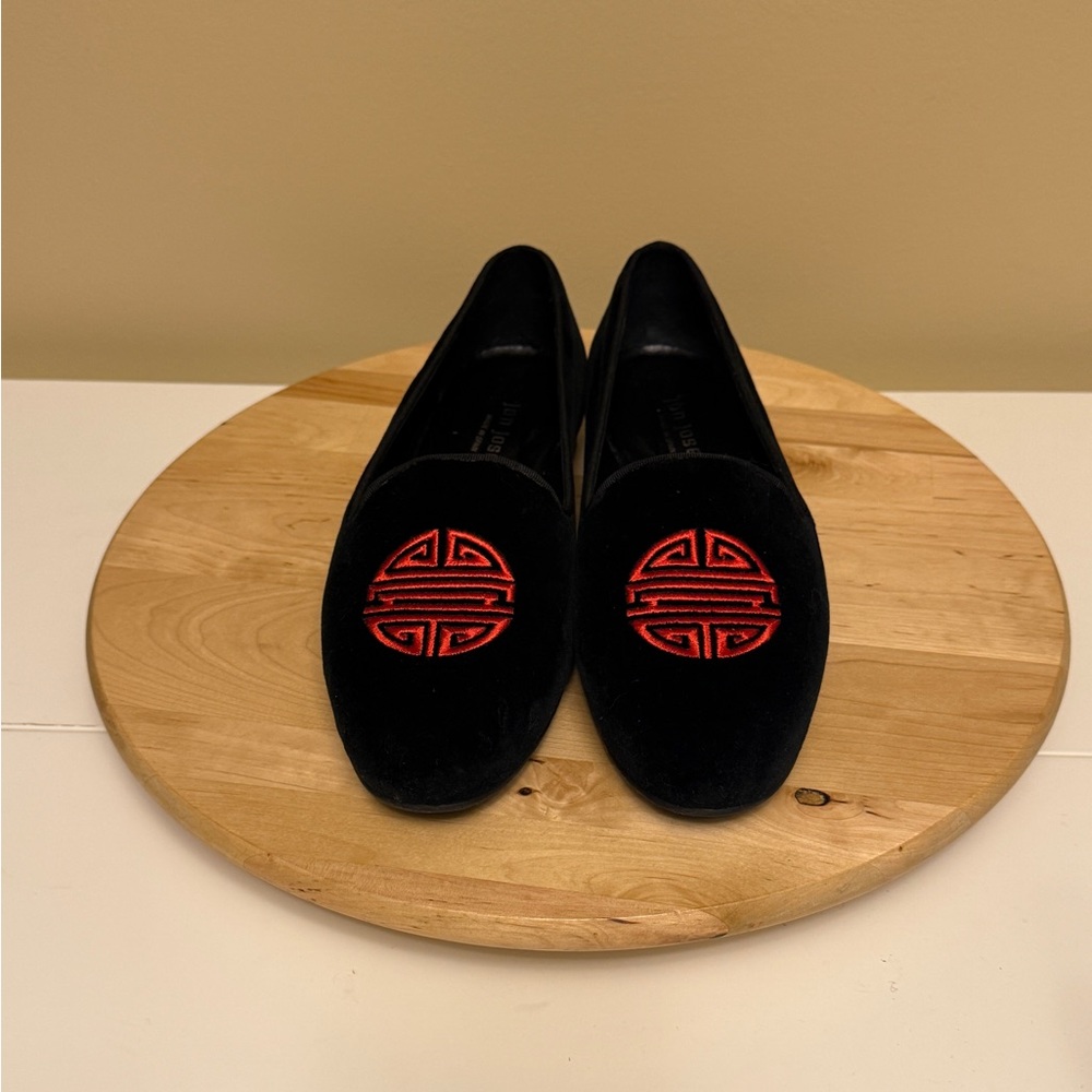 Black and Red Happiness Chinese Symbol Women's Loafers
